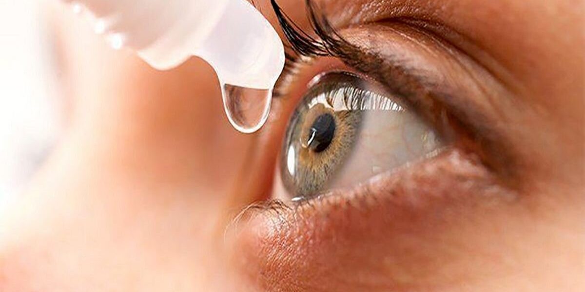 تبلیغات این قطره چشم دروغ است خطر پارگی شبکیه چشم در کمین مصرف‌کنندگان