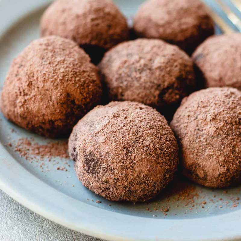 طرز تهیه موچی چیز کیک شکلاتی (موچی با مغز چیز کیک)