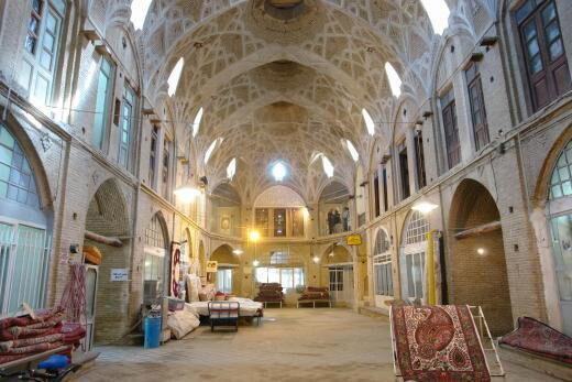 مرمت بازار اراک با کمک بازاریان بازار ۲۰۰ ساله در مسیر جهانی