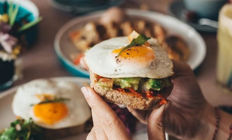 صبحانه مناسب هر مزاج چیست؟ ؛ بهترین نان برای صبحانه