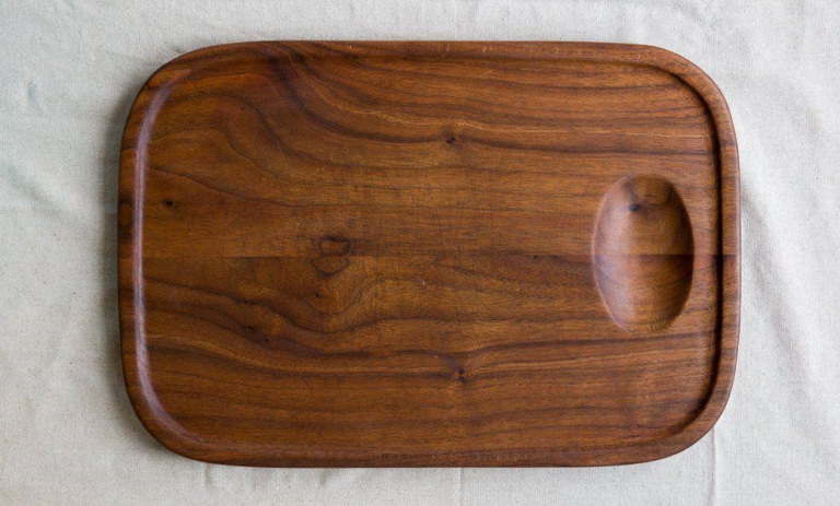 Removing scratches from the cut board 2