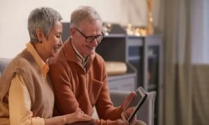 ساده‌ترین کار برای تقویت مغز و حافظه ؛ پادزهری طبیعی که از پیری و آلزایمر پیشگیری می‌کند