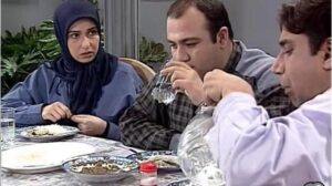 من تلویزیون در خانه ندارم و تماشا نمی‌کنم